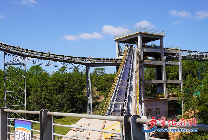 寧化：建設者節日奮戰一線 確保項目如期達產