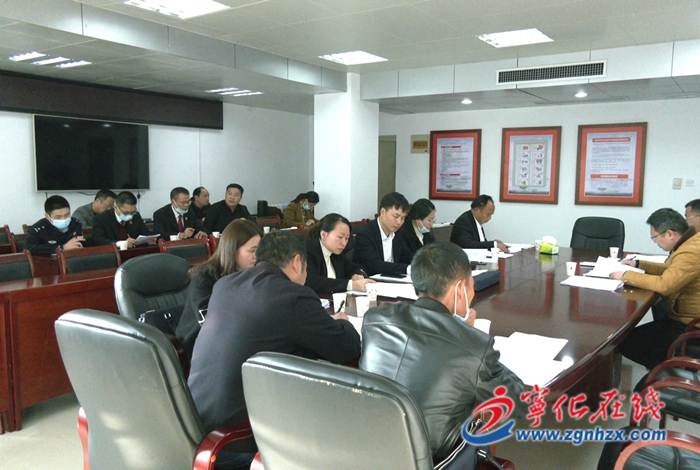 【聚焦兩會】縣人大代表分組審議各項工作報告