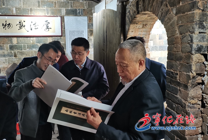 省委宣傳部領(lǐng)導(dǎo)來寧化調(diào)研農(nóng)家書屋、紅色書屋建設(shè)情況