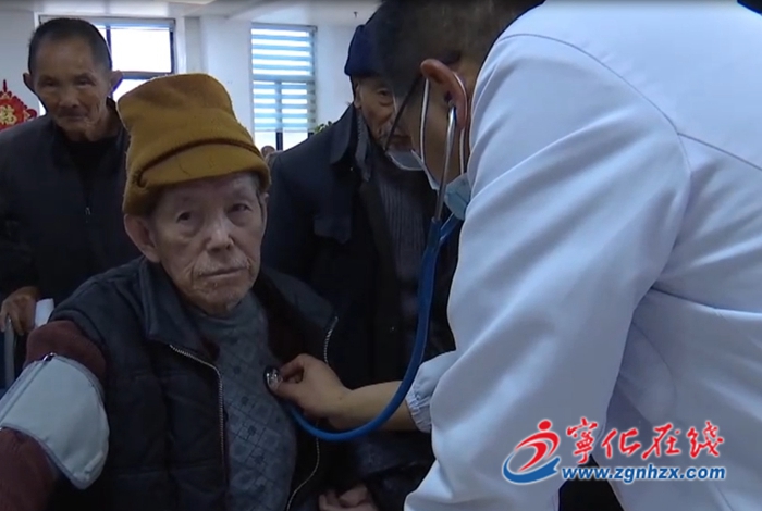 縣總醫院：走進國德老年公寓 開展醫養結合義診