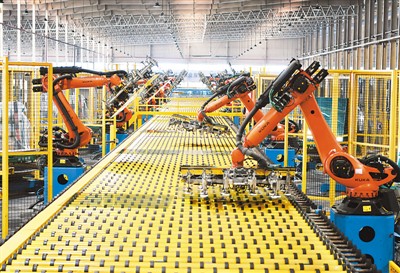 粵蘇躋身“10萬億俱樂部” “高質(zhì)量”成為多地發(fā)展關鍵詞