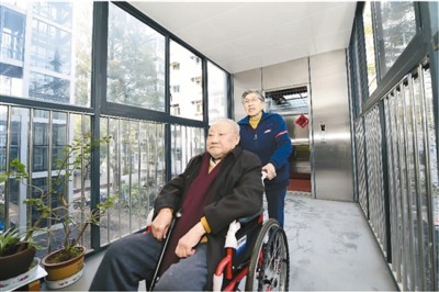 呼聲很高、“梗阻”不少 老小區裝電梯為何這么難？