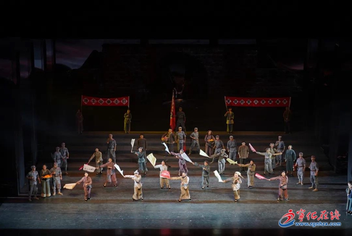 《風展紅旗如畫》原創情景交響音詩在京成功上演