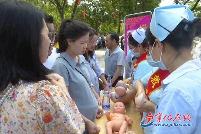 寧化開展“我為群眾辦實事”科普活動周義診活動