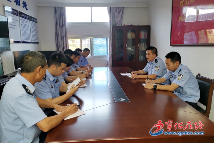 【我為群眾辦實事】鄒志峰：立足崗位 擰緊警民和諧紐帶