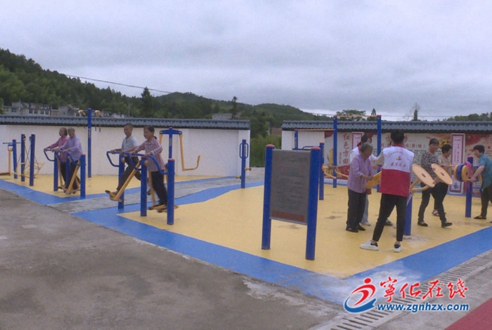 【黨旗在基層一線高高飄揚(yáng)】方田村：“幸福院”里幸福多