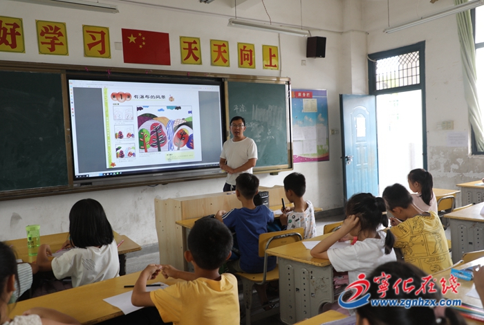 校內托管，讓孩子的暑假更精彩