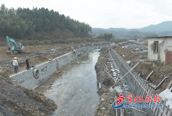 寧化：湖溪河道治理工程有序推進