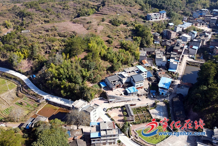 鄉(xiāng)村新貌“畫(huà)中來(lái)”