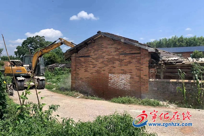 寧化縣城管局：老舊公廁改新廁 辦好實事暖民心