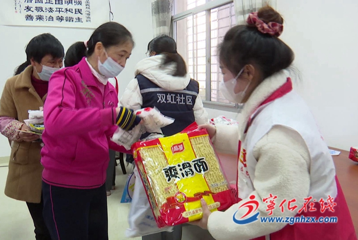 寧化：開展“巧手迎冬至 情誼暖融融”活動關愛困難群眾