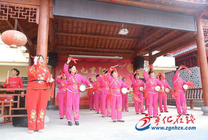 農村幸福院里暖意濃