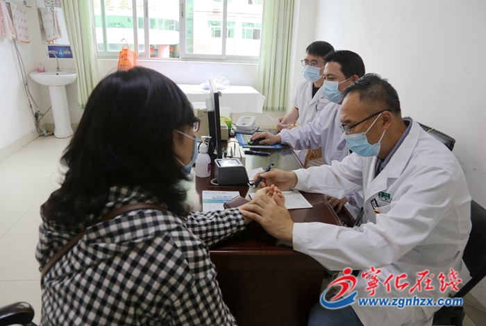 中國中醫(yī)科學院廣安門醫(yī)院駐三明專家團隊到寧化開展義診活動