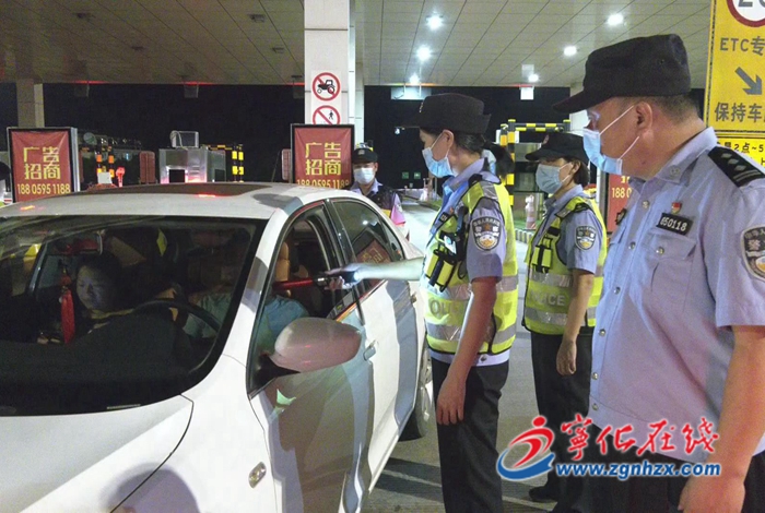 寧化開展夏夜治安巡查宣防集中統(tǒng)一行動(dòng)