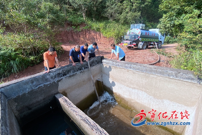 寧化安遠：灑水車化身送水車緩解村民用水難