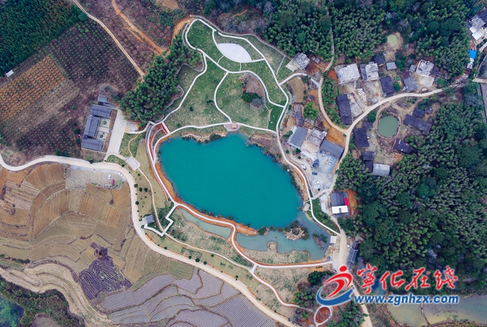 寧化湖村：村企“聯(lián)姻” 攜手同發(fā)展