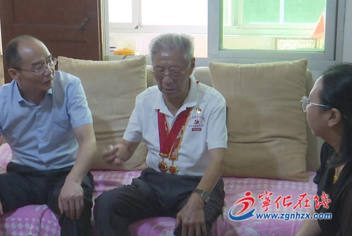 寧化縣領(lǐng)導(dǎo)開展重陽節(jié)慰問活動(dòng)