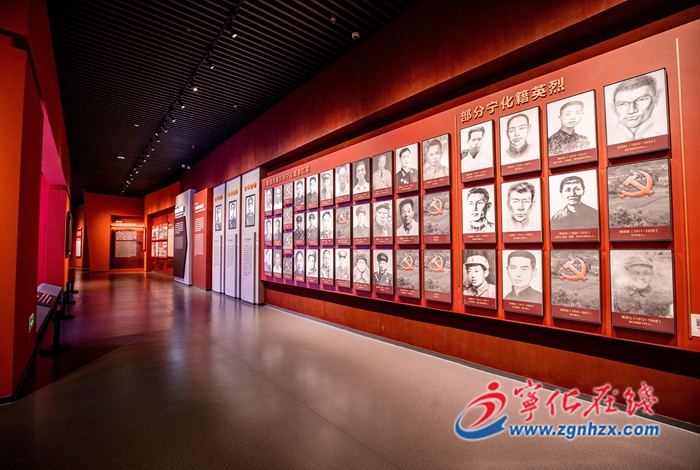 政府工作報告解讀 |政府建設躍上更高臺階