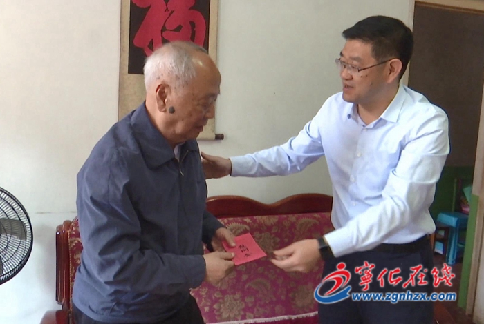 縣領導開展重陽節走訪慰問活動