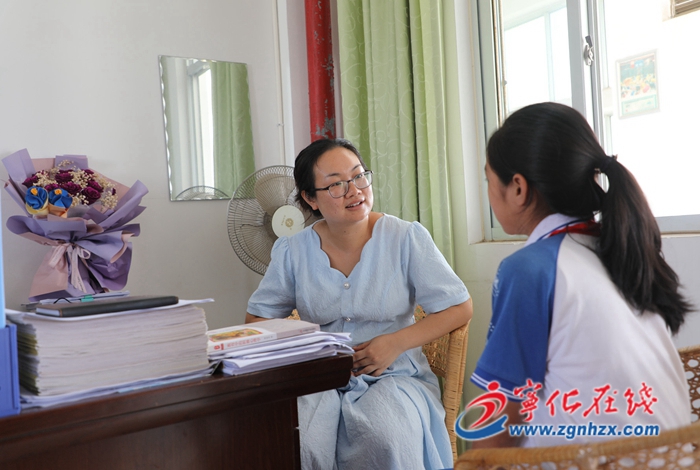 “向陽花開”：呵護(hù)孤兒健康成長