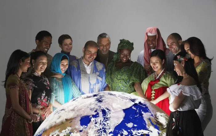 人民日報評論員文章：中國式現代化創造了人類文明新形態