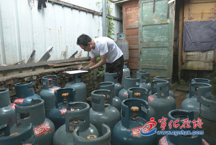 寧化：查處一液化氣非法存儲(chǔ)點(diǎn)