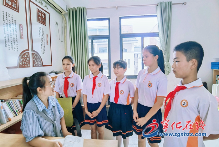 陳洪：做一名快樂的語文教師