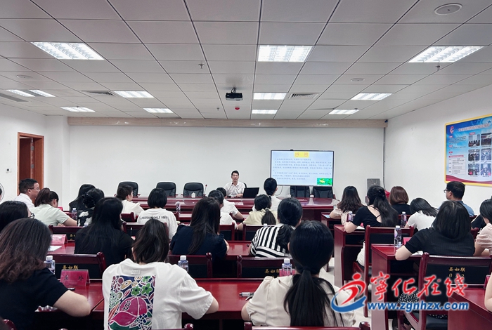 “最美家庭”用愛溫暖身邊人