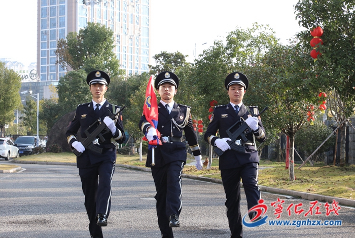 寧化縣公安局舉行升旗儀式慶祝中國人民警察節