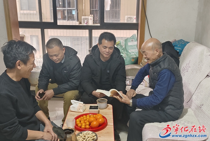 寧化縣湖村鎮(zhèn)：赴廈門、福州等地開展流動黨員“定點(diǎn)送學(xué)”活動