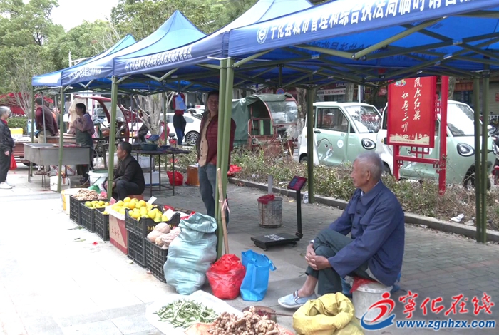 寧化：整治占道經(jīng)營 規(guī)范市容秩序