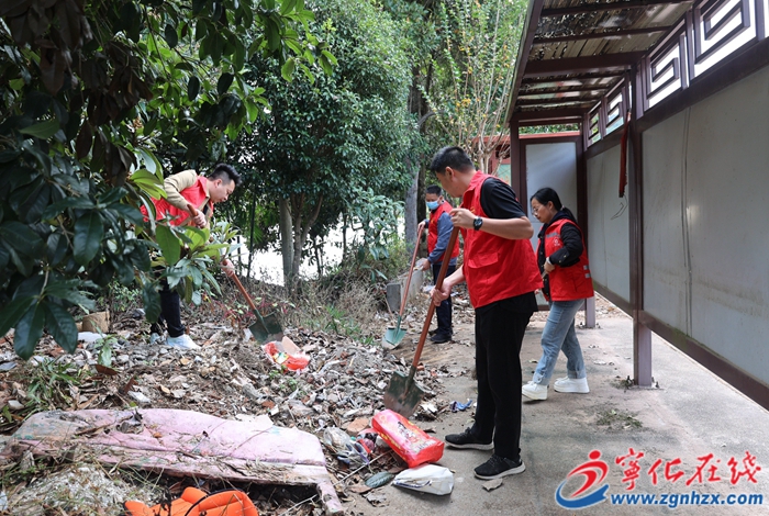 城南鎮(zhèn)：開展農(nóng)村人居環(huán)境整治提升行動