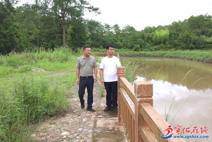 鄒光明：把鄉(xiāng)村振興答卷寫在群眾心坎上