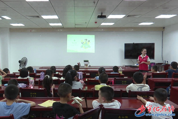 寧化開展“趣玩科學”巾幗志愿科普主題活動