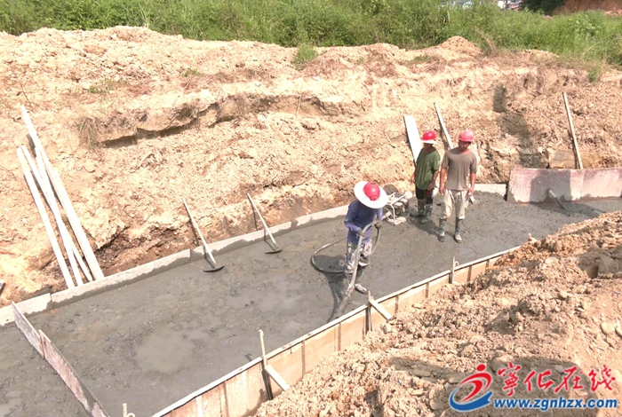 湖村鎮：河道治理工程有序推進