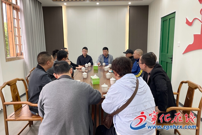 寧化縣召開技能大師與技能人才座談會