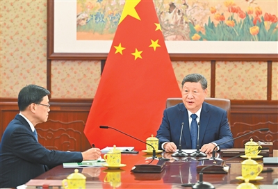 習近平聽取李家超述職報告 李強蔡奇丁薛祥參加會見