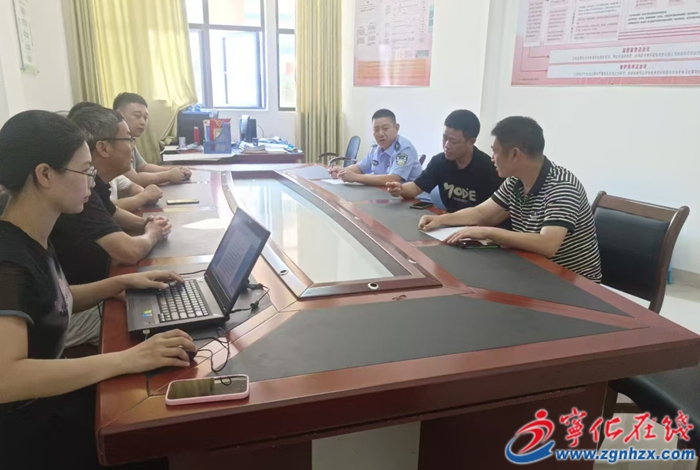 “石榴籽”調解室，同心促和諧