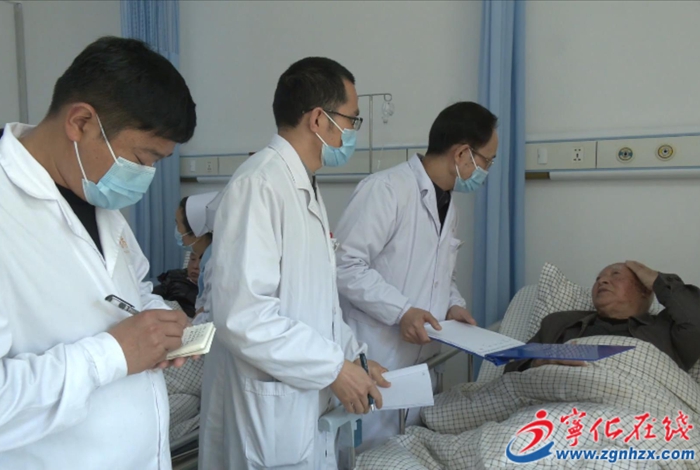 彭強：仁心仁術鑄醫魂 岐黃傳承踐初心