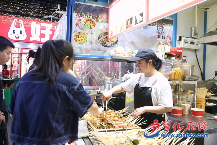 寧化：“煙火氣息”點亮  “夜經(jīng)濟(jì)”