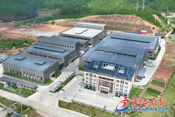 從“鏈”到“群” 寧化硅基新材料產(chǎn)業(yè)迸發(fā)強(qiáng)勁動(dòng)能