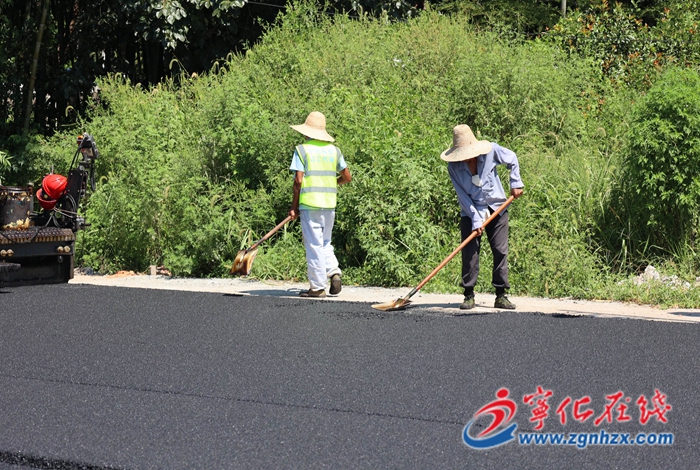 石壁鎮：“以工代賑”鋪就鄉村振興“共富路”