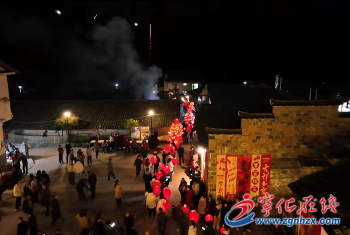 寧化泉上：百年非遺花燈“點亮”延祥村落