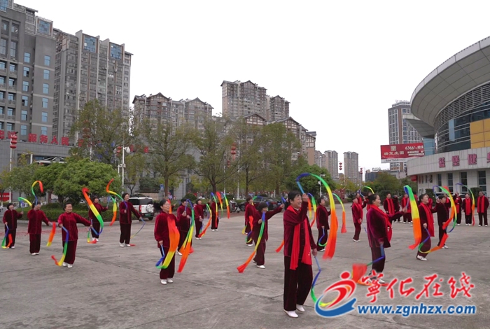 寧化縣太極健身俱樂部：鳴炮開練鬧元宵