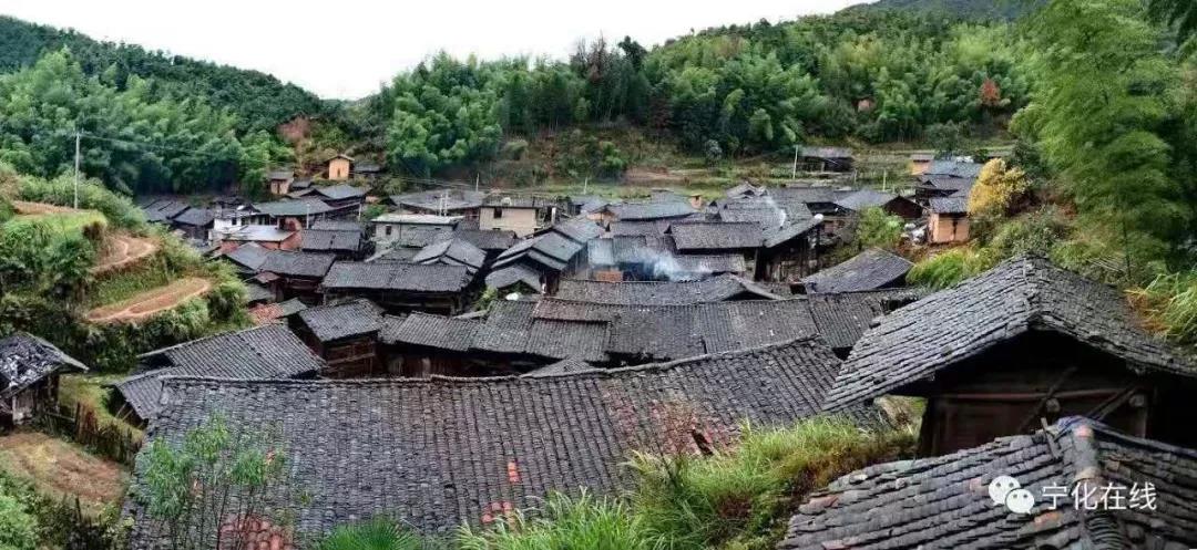 古民居、吊腳樓、百年屋橋、千年古樹……寧化這個村很有味道！