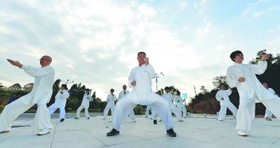 武夷山借力健身氣功基地 樹養生旅游標桿