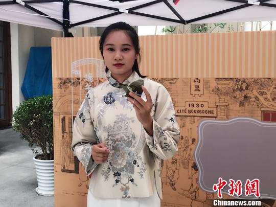 上海大世界上演“端午奇遇記”