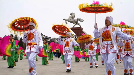 “非遺過(guò)大年 文化進(jìn)萬(wàn)家”寧夏紅紅火火年味兒濃