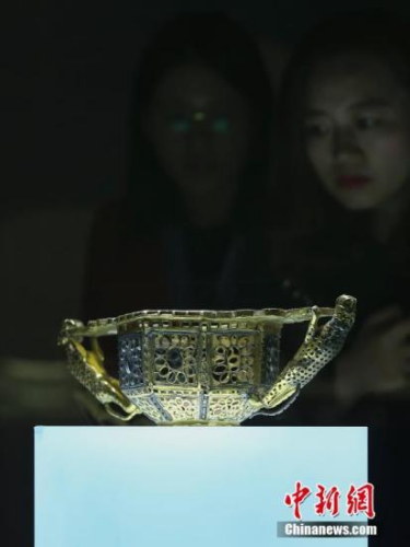 13國絲路文物精品相輝映講述千年交流故事