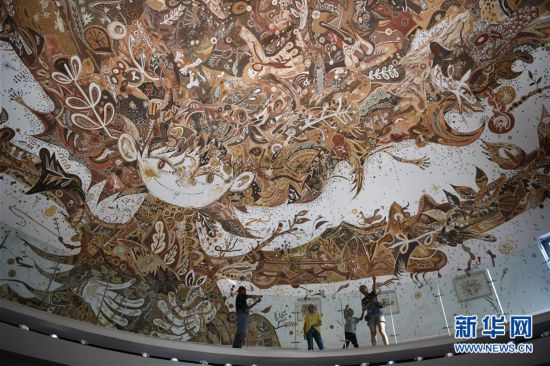 重慶：高山游玩避炎夏